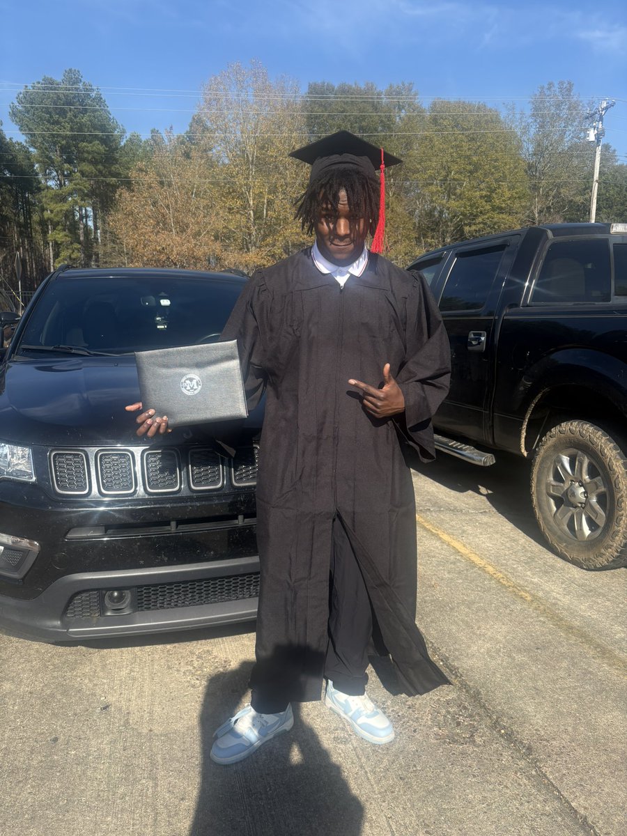 Kenyon Armstrong tweet media