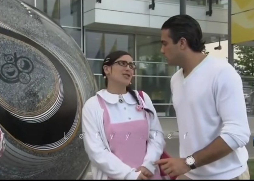 soyedgarmedrano's tweet photo. Por fin consiguió boletos Don Fernando para el mundial nomás 20 años se tardo Jaime Camil... https://t.co/OYRcxkI567