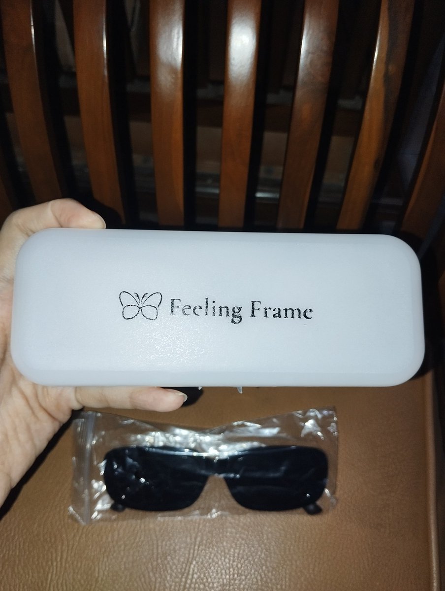 aangmm__'s tweet photo. btw ini kacamata normal yaa🙆
bukti pembelian ada di bawah yaa, dpt free satu kacamata item juga, brand dari feeling frame🦋
ayokkk reply or dm💋

selling with best feeling❤️ https://t.co/OybPkVfDqr