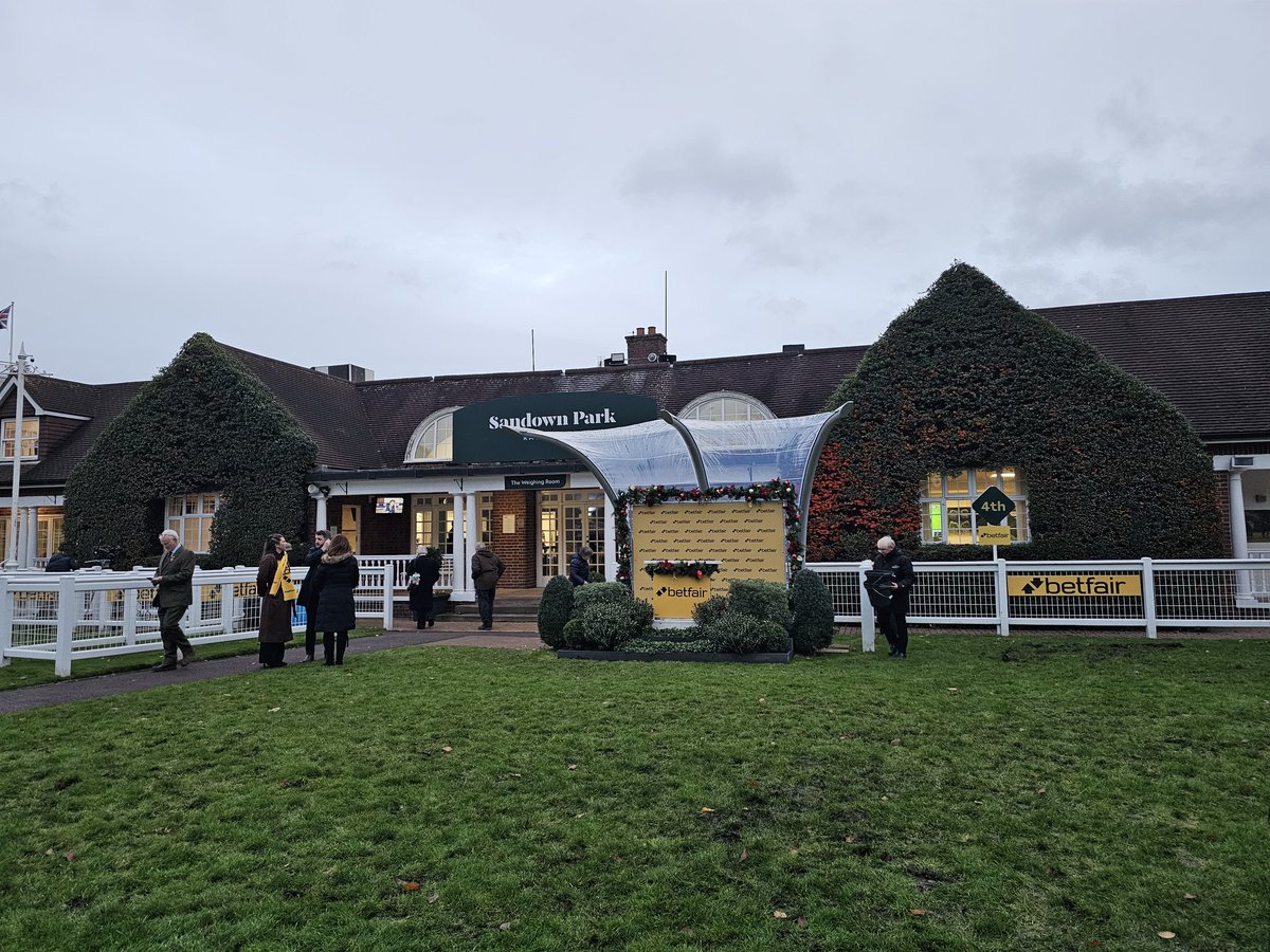 Mike Parcej tweet media