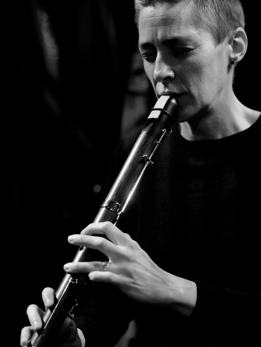 areste24's tweet photo. Release of my solo album Anaximenes!
Solo recorder improvisations.
With «Recorder of Air« by David Toop.
Recorded and mastered by Stewart Hajdukiewicz.
Sleeve design by studio cymbal.
Published by ZOK Records.
Available on 
https://t.co/2lImqHVm63 https://t.co/NqHVJxc86s