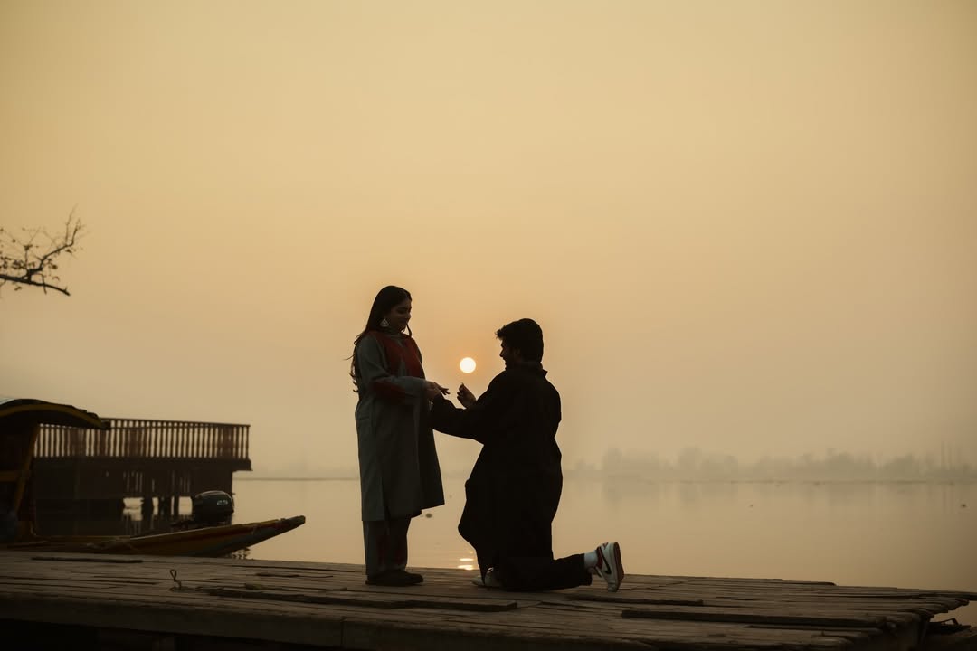 PunarnaviB's tweet photo. Awww congratulations Punnu🎊💐💕 so happy for you @PunarnaviBHU 🥹♥️🧿😭 https://t.co/BaAhRjyUhR