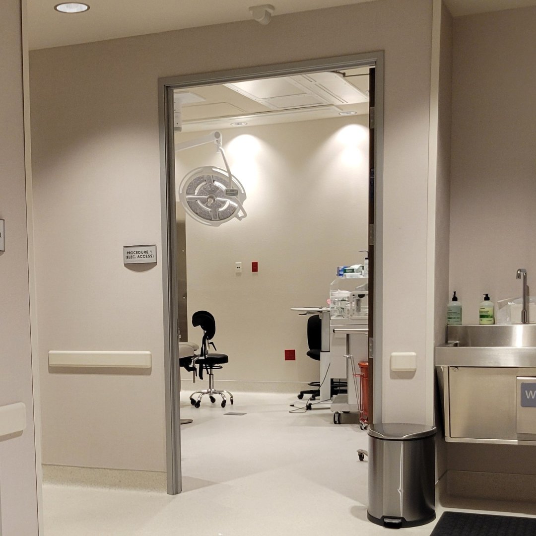 FertilityCenter's tweet photo. As you enter our operating suite, you’re welcomed into a space built on sterility, advanced technology and a team dedicated to delivering consistent, evidence-based care. If you have questions about an upcoming procedure, we're here to help. Call us today: (702) 254-1777

#FCLV https://t.co/Il3eL3vHTU