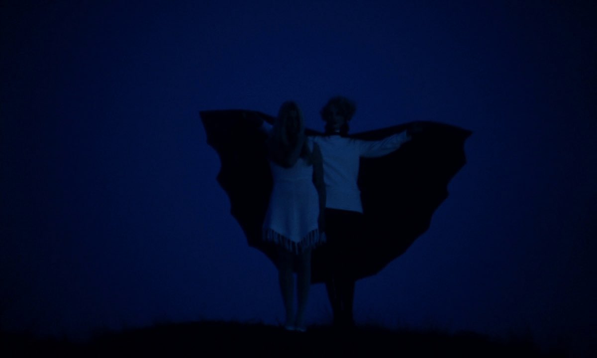 HauntedMovies's tweet photo. Daughters of Darkness (1971) dir. Harry Kümel https://t.co/DfwBAAsg3k
