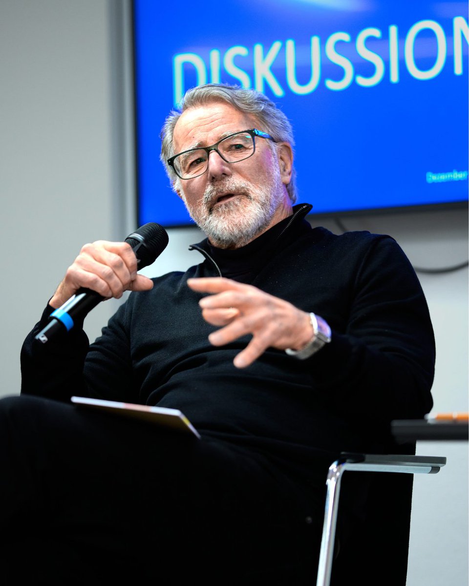 Stiftung Wissenschaft und Demokratie tweet media