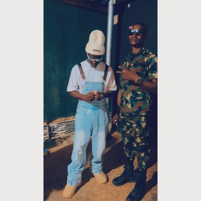 iamblackhy's tweet photo. #NewProfilePic https://t.co/gK7RVR1WLR