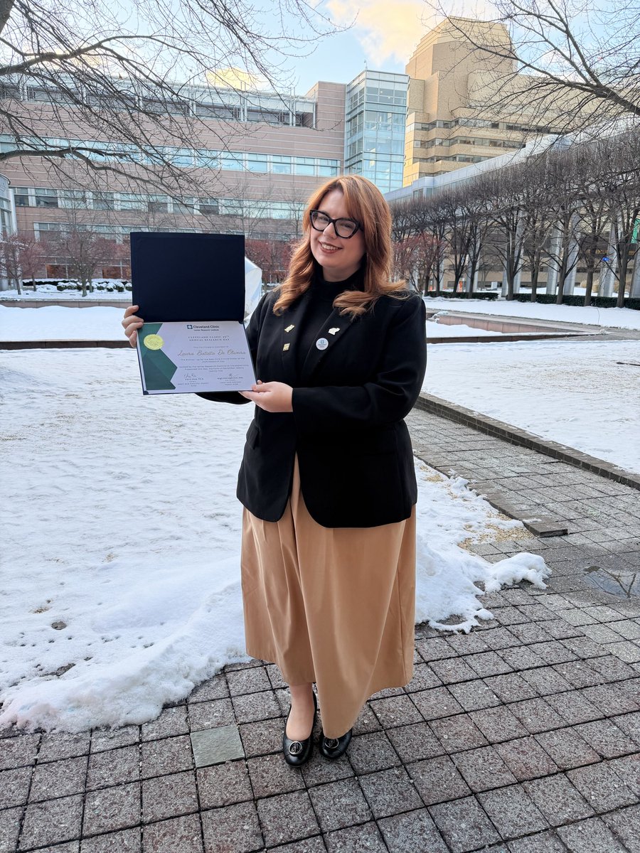 Laura Batista tweet media