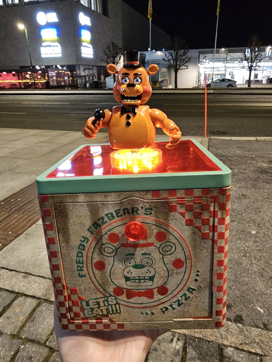 FalixFox's tweet image. Hurr hurr hurr