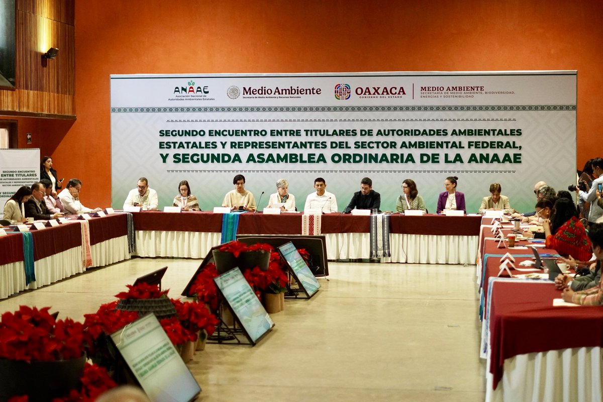 Sonora estuvo presente, a través de la titular de PROAES, en el Segundo Encuentro de la Asociación Nacional de Autoridades Ambientales (ANAAE)

Gracias al liderazgo del gobernador <a href="/AlfonsoDurazo/">Alfonso Durazo</a> , seguimos fortaleciendo la participación de Sonora en los espacios nacionales.