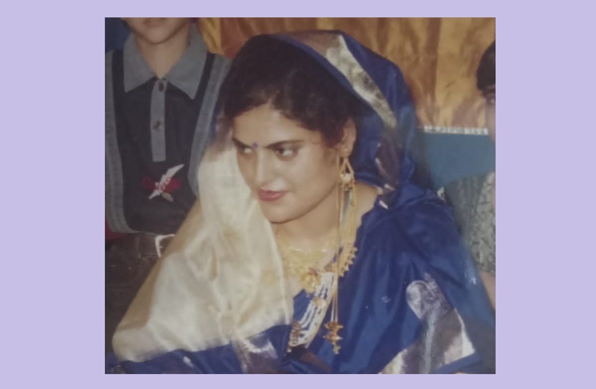 TheChakkar's tweet photo. The Pendant of Exile and Inherited Memory
.
The dejhoor had been an ornament for Kashmiri Pandit women for thousands of years, narrating a story of womanhood refracted through history, and identity surviving the corrosion of displacement. By @PrernaBhat3 

https://t.co/V0ClK0c5jJ https://t.co/ZWxWfT394J