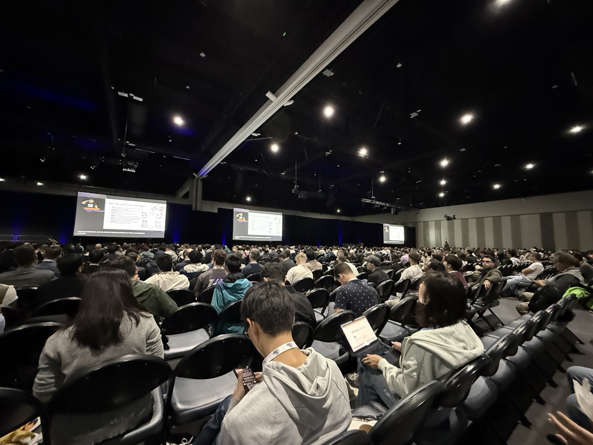 dirkvandenpoel's tweet photo. Inspiring keynote talk by Dr. Kyunghyun Cho (NYU) on what we do in computer science at the NeurIPS 2025 conference in San Diego, CA: Problem Solving is key. #NeurIPS2025 #DataScience #NeurIPS https://t.co/n2d6eqIYig