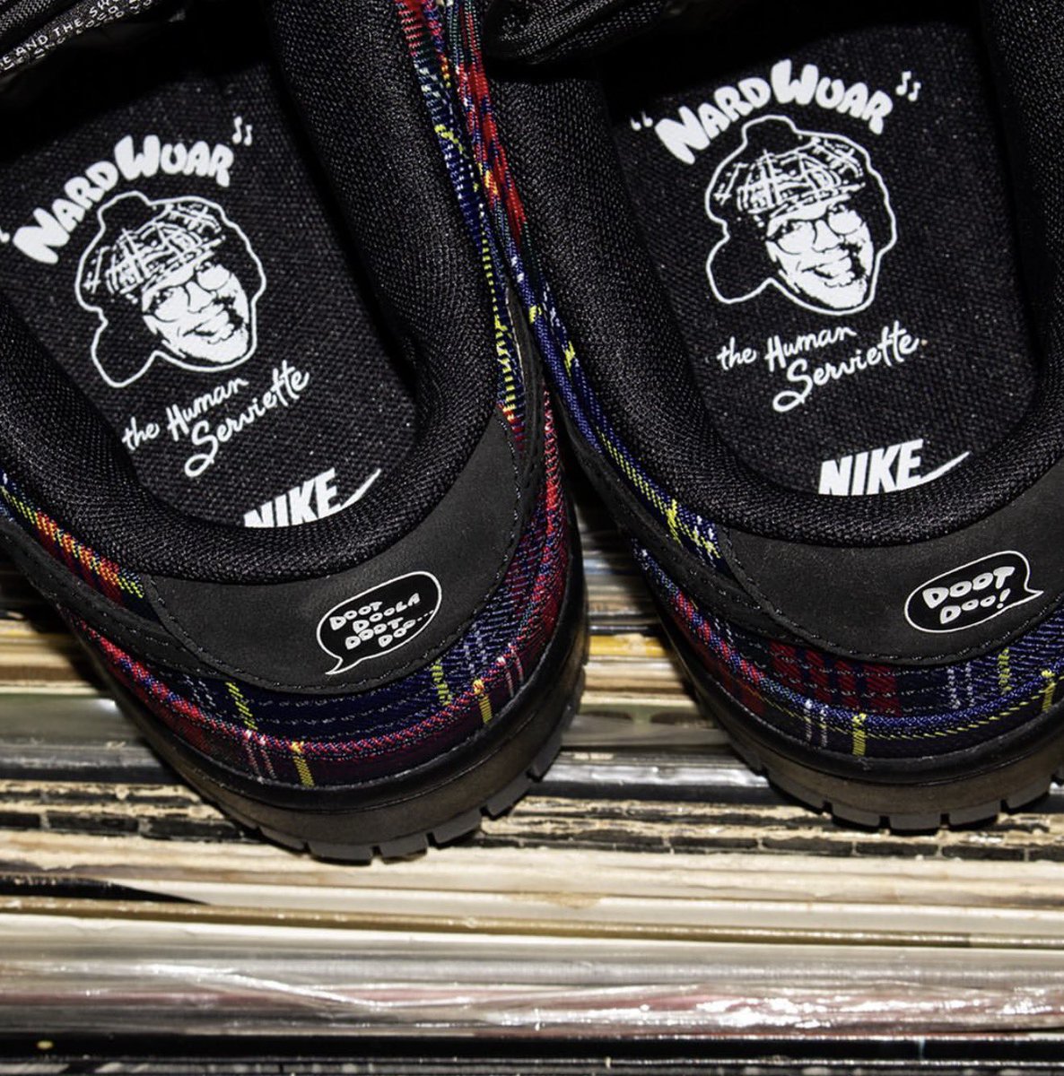 snkr_twitr's tweet photo. Raffle https://t.co/OE726TcDP7 https://t.co/LxIzd2FLOD