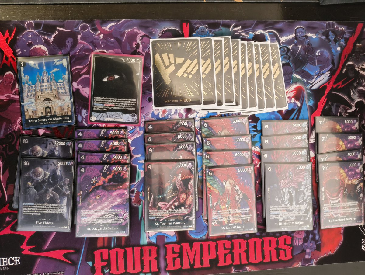 Against all my principles i bought a lot of shiny cardboard, they are too beautiful ❤️