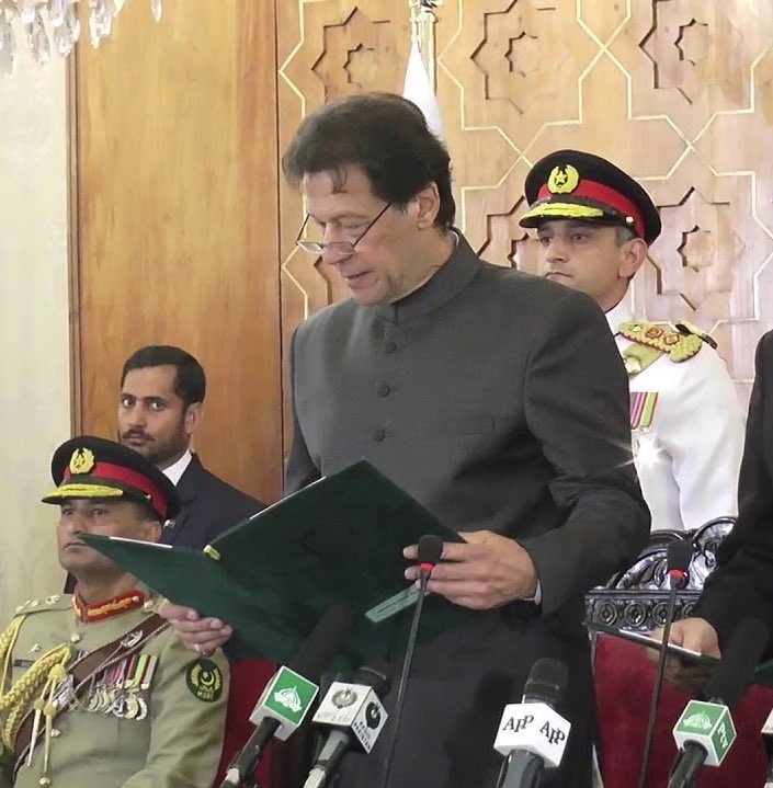 AdeelAli_PTI's tweet photo. پاکستانیوں کا وزیراعظم عمران خان♥️❤️
#PakistanLovesImranKhan https://t.co/JyCiIkhpjQ