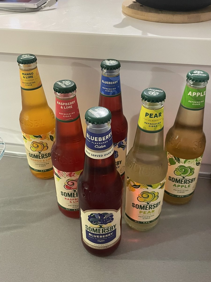 — если бы можно было, ты бы взял всех цветов радуги?
— я просто забыл, какой вам нравится 

🥺🥰