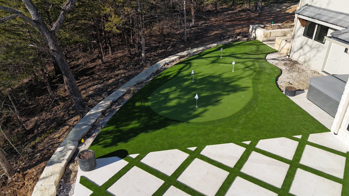 Turfetc's tweet image. Still dreaming over this backyard 💭

A perfect usage of SYNTipede 243 and SYNAugustine X47. The views speak for themself! 🤩