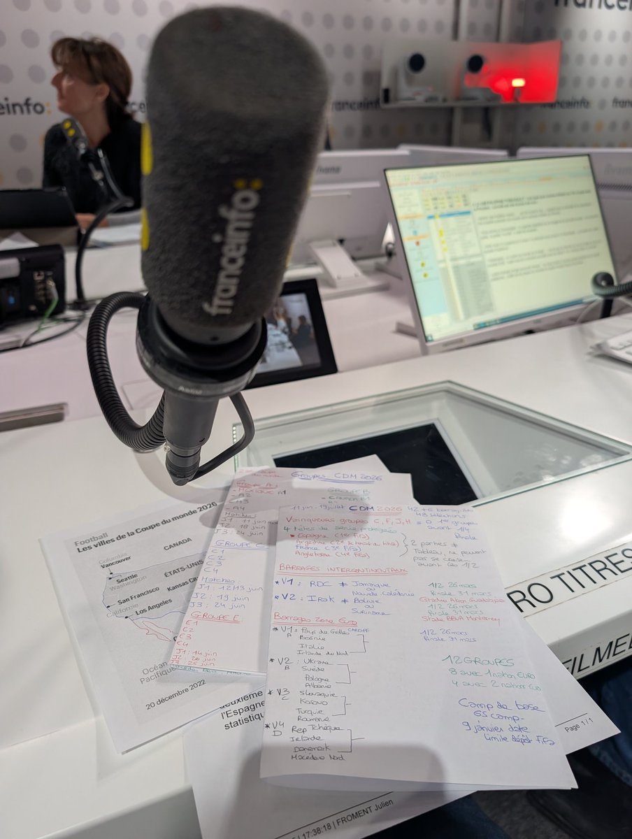 ⚽ Tirage au sort de la <a href="/FIFAWorldCup/">FIFA World Cup</a>, c'est parti sur <a href="/franceinfo/">franceinfo</a> avec <a href="/nathiannetta/">Nathalie Iannetta</a> <a href="/xaviermonferran/">Хаvier Monferran ⚽️🏀⚾️🏟🧳🚄✈️🎤</a> et <a href="/FranckMathevon/">Franck Mathevon</a>