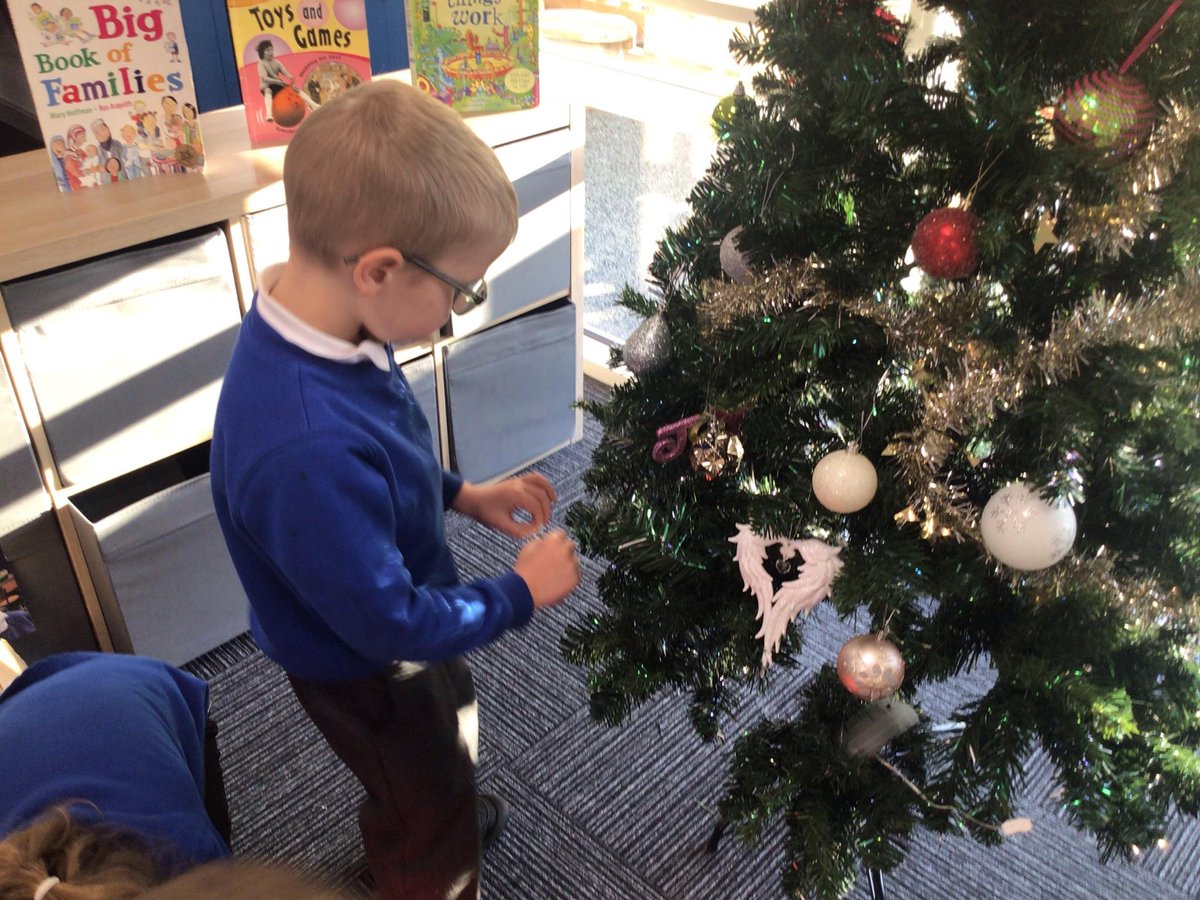 HMSRainbow123 tweet media