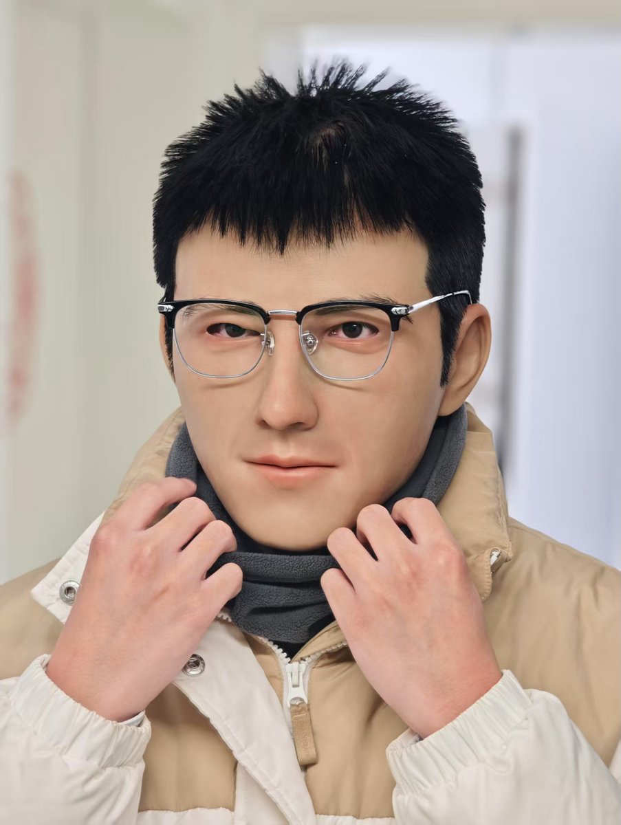 天冷了，收拾收拾出门吧
📷：<a href="/thehot_water/">张开水</a>