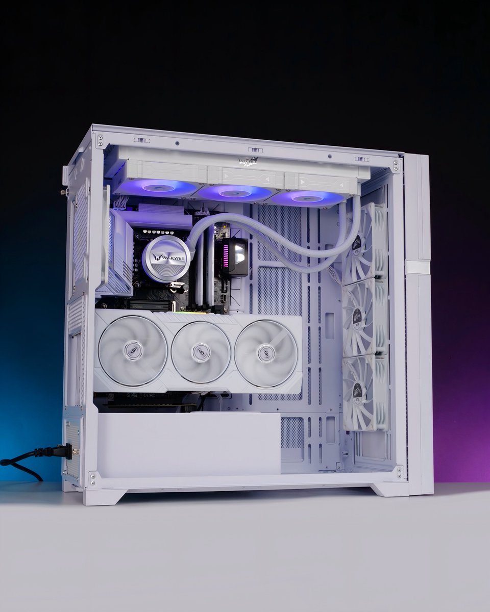 battlerigs's tweet image. More more more!! Go on then…

@myvalkyrieplays VK02 with DragonFang cooler!

#pcmr #gamingpcs