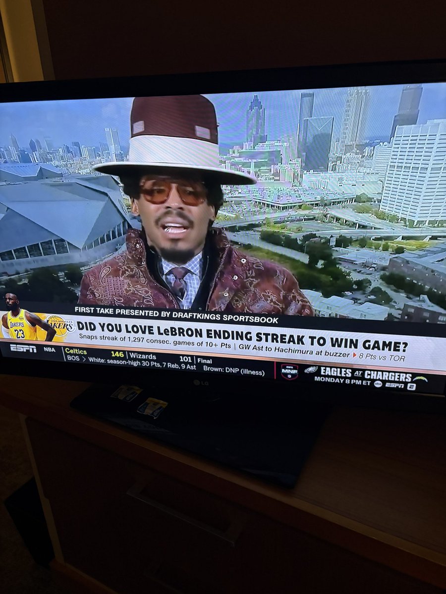 jtrey44's tweet photo. @espn and @FirstTake asking a question that proves they are more about clicks than common sense. https://t.co/Me22nJLcX1
