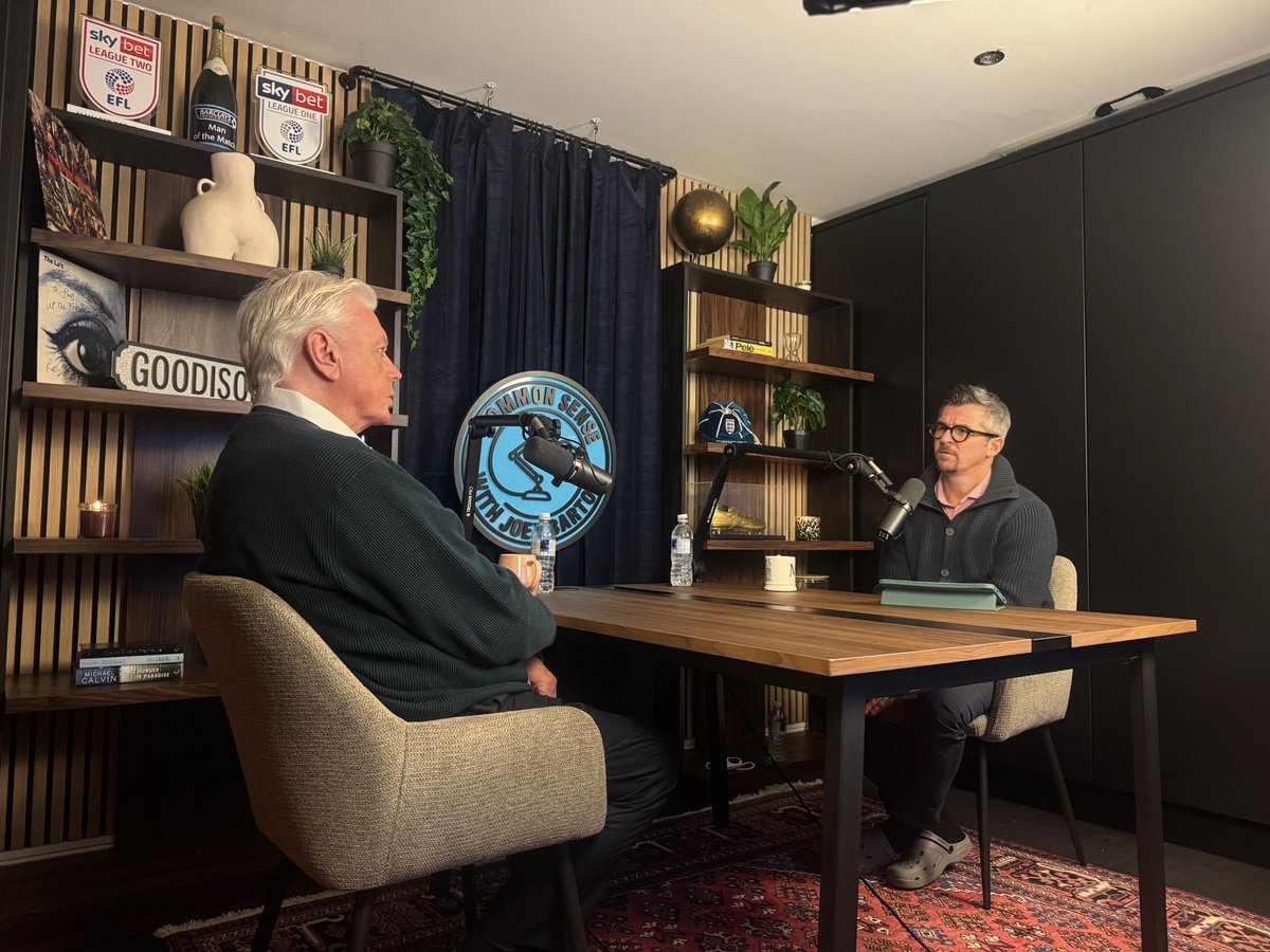 Joey7Barton's tweet image. What an interesting conversation that was… 

@Common_SensePod 👽