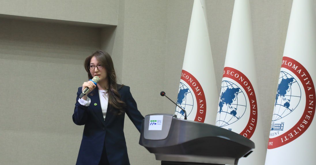 IT Park Uzbekistan participated in the UWED Career Fair 2025, presenting internship opportunities, skill-development programs, and early-career pathways for students. Over the two days, students learned about professional programs, workplace culture, and ways to gain practical