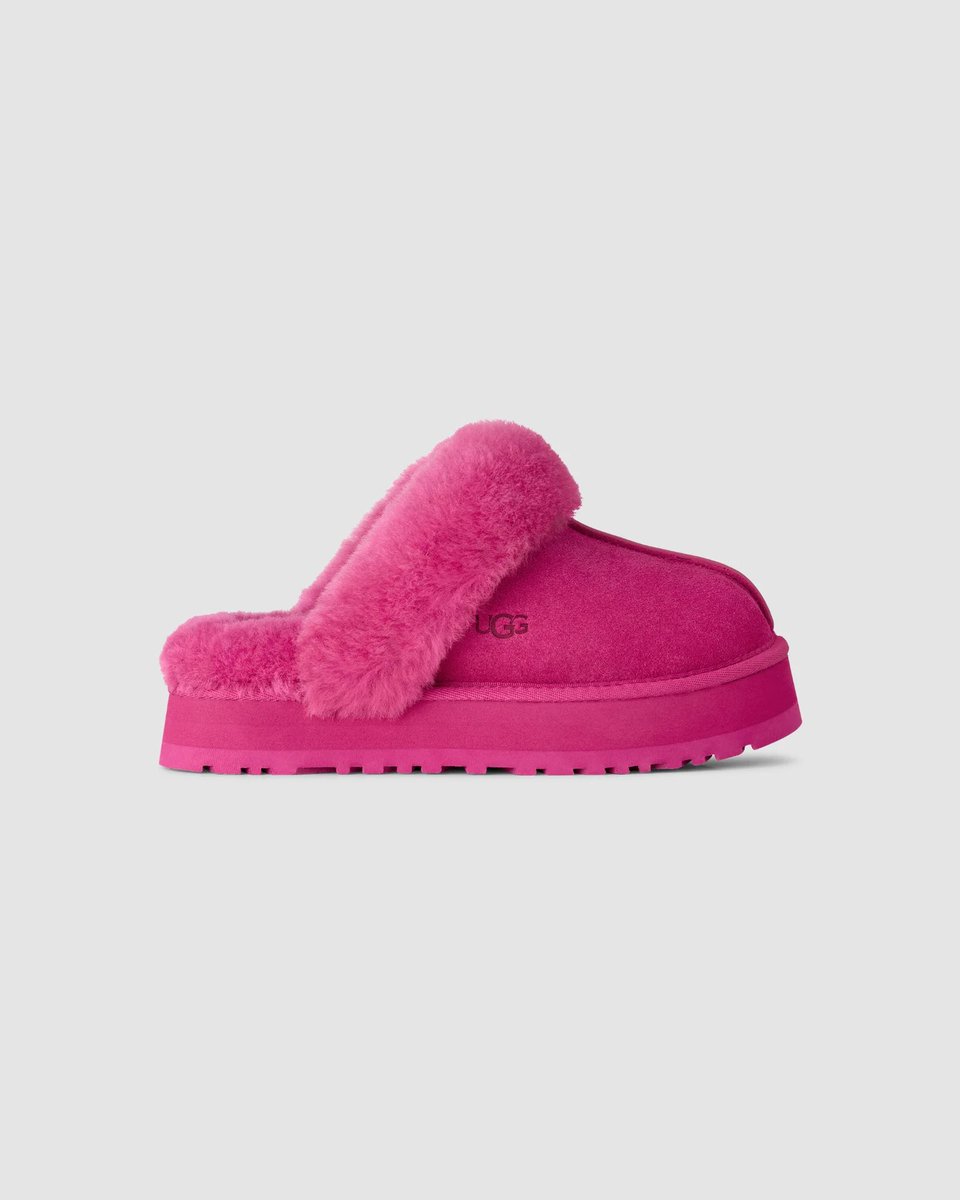CandysWstore's tweet photo. Pre AUS 

UGG Disquette
🍭4,650 มัดจำ 1,500 บาท
🍭รอสินค้า 2-3 วีค
 
💖 สอบถาม/สั่งสินค้า DM/Line https://t.co/s6XfwEnLcf

#รองเท้า #ugg https://t.co/WFrxozsZFX