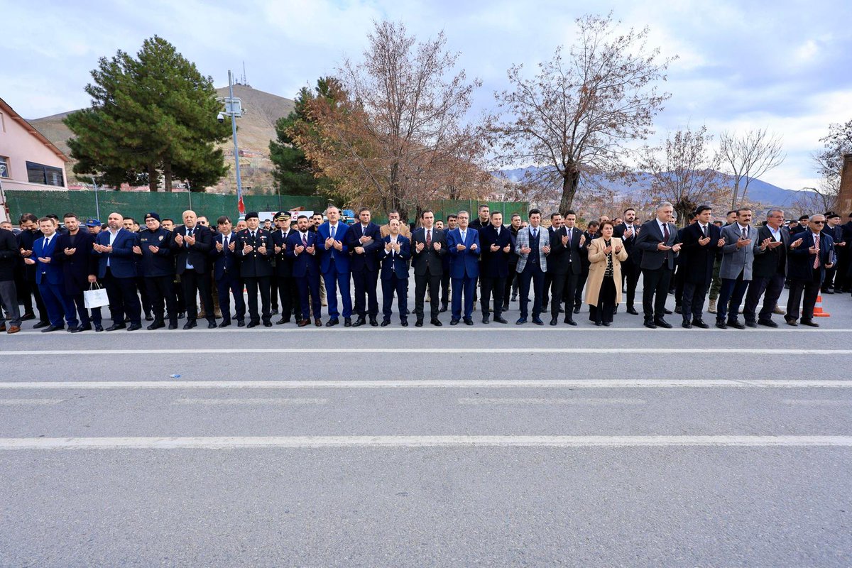 Cumhurbaşkanımız Sayın Recep Tayyip Erdoğan ve İçişleri Bakanımız Sayın Ali Yerlikaya’nın destekleri ve ilimiz değerli iş insanlarının katkılarıyla İl Emniyet Müdürlüğü ile İl Jandarma Komutanlığına kazandırılan 86 yeni aracın hizmete alım töreni gerçekleştirildi.🚔🇹🇷

📌Valimiz