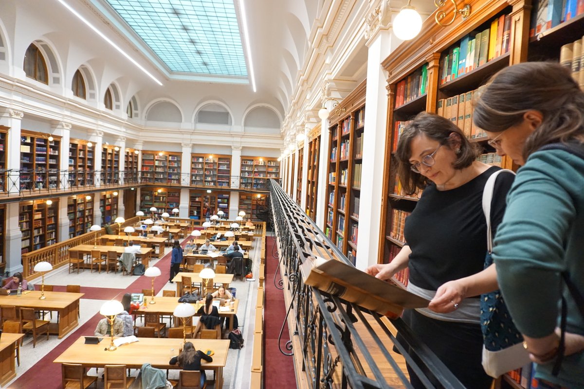 studieren.de tweet media