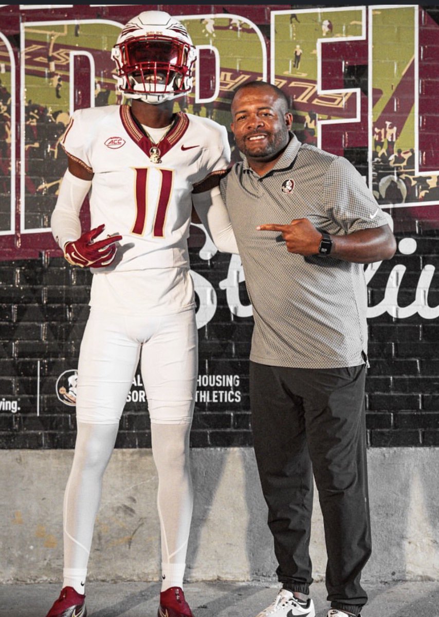 CentralNorvell's tweet image. Wide receiver coach Tim Harris Jr. has recruited well, in regard to the 2026 recruiting class.

The program landed the following pass catchers:

-4⭐️ Jasen Lopez
-4⭐️ Devin Carter
-4⭐️ Efrem White
-4⭐️ Brandon Bennett
-3⭐️ Jonah Winston
-3⭐️ Darryon Williams

#GoNoles #Tribe26