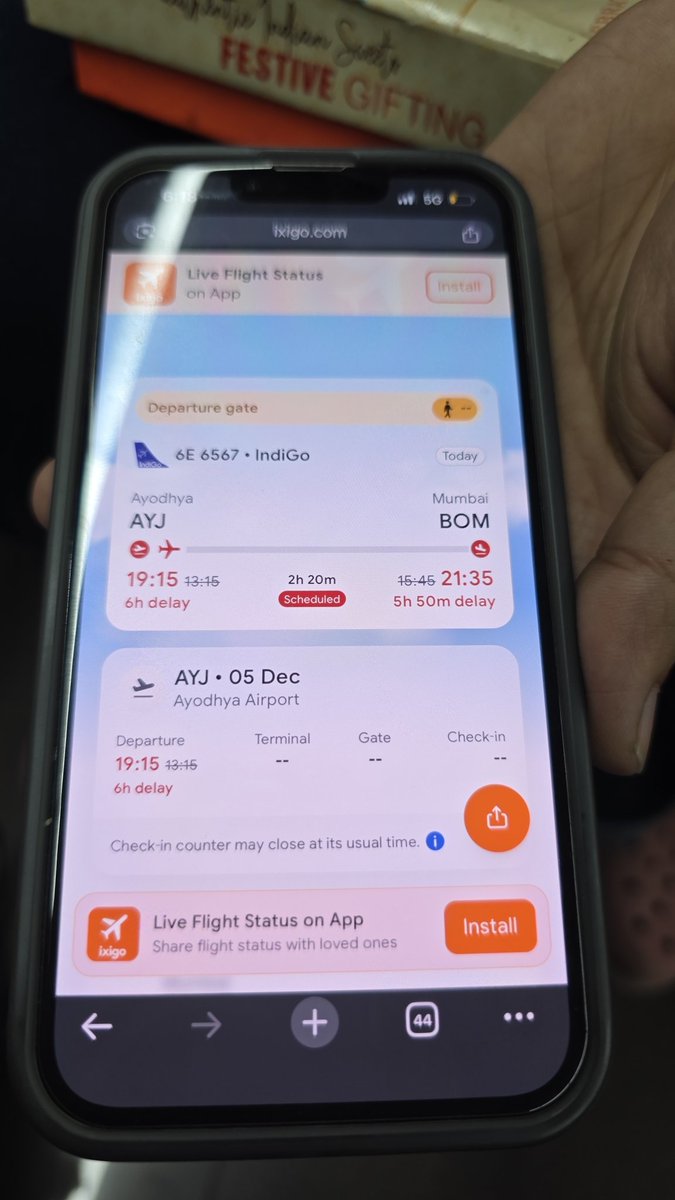 ag315a's tweet photo. @myogiadityanath @myogioffice @narendramodi @indSupremeCourt
Pnr-O7EHHJ, V134NB

Flight cancelled but still at led and net its still showing delay https://t.co/dPPRdOkbsU