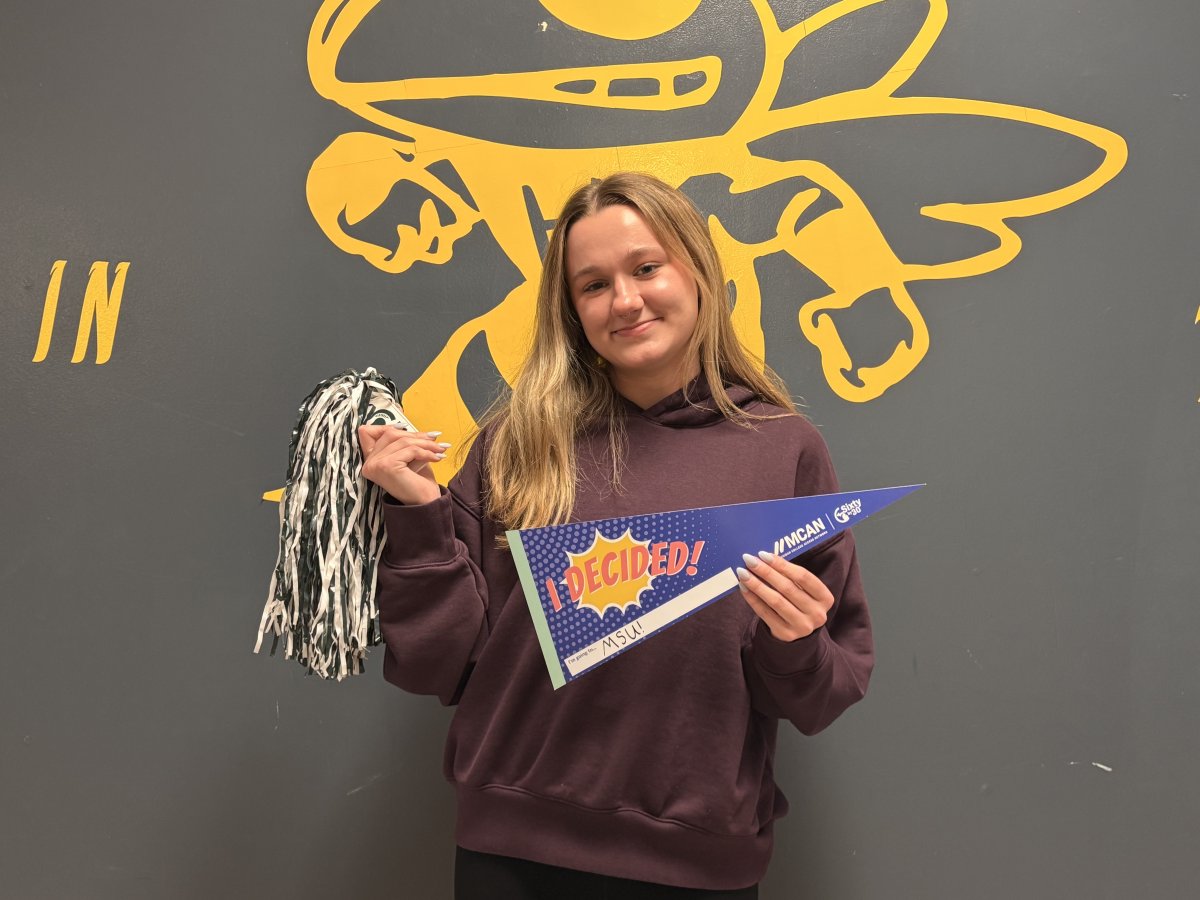 Evy Hinton will be a Michigan State Spartan after her graduation this year with the class of 2026. Proud of her! #collegeboundMI