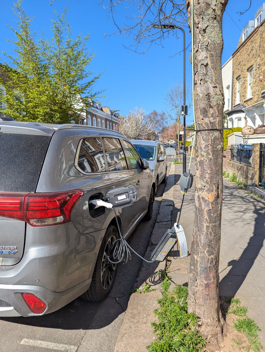 Oliver Lord tweet media