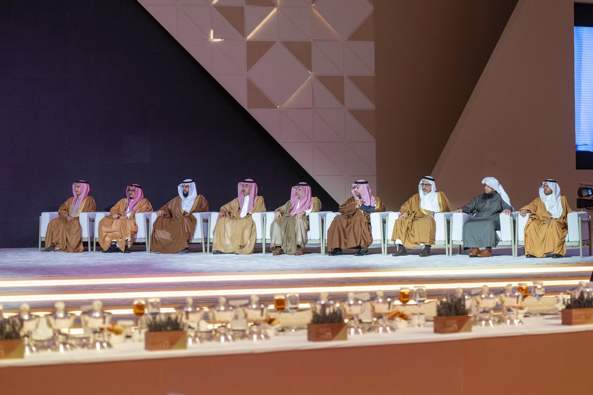 لقطات من حضور مقعد لحفل جائزة الملك خالد. <a href="/KingKhalidAward/">جائزة الملك خالد King Khalid Award</a> 
كان شعور لا يوصف أن نرى جهودنا تُقدَّر، ورسالتنا توصل، ونكون بين نخبة من الجهات اللي تصنع أثراً حقيقياً في وطننا.

هذه الجائزة مو بس إنجاز…هي مسؤولية، ودافع أكبر أن نكمل مشوار حماية أطفالنا، ونطوّر، ونبني، ونقدّم الأفضل