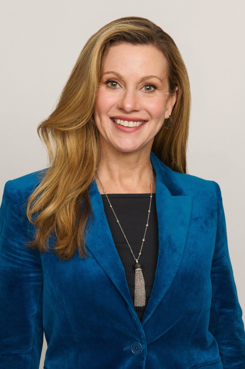 AusAmbTurkiye's tweet image. Avustralya'nın e-Güvenlik Komiseri, dünyanın ilk çevrimiçi güvenlik düzenleyicisidir. Çevrimiçi istismar ve görüntüye dayalı şiddetle mücadeleye yardımcı olur ve dijital alanları kadınlar ve kız çocukları için daha güvenli hale getirir. @eSafetyOffice @UN_Women

#16Days #eSafety