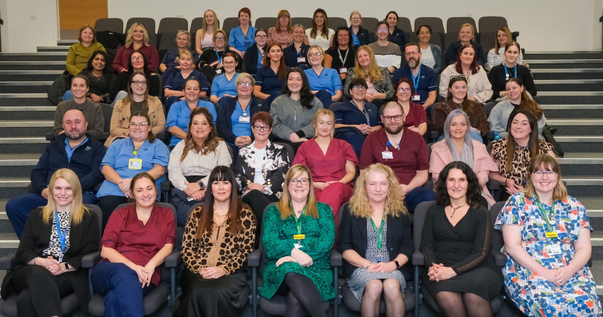 StirUni's tweet image. 👏 Inspirational nurses have been celebrated by #UofStirling students at a special event. Read more: brnw.ch/21wY6PK

@NHSForthValley