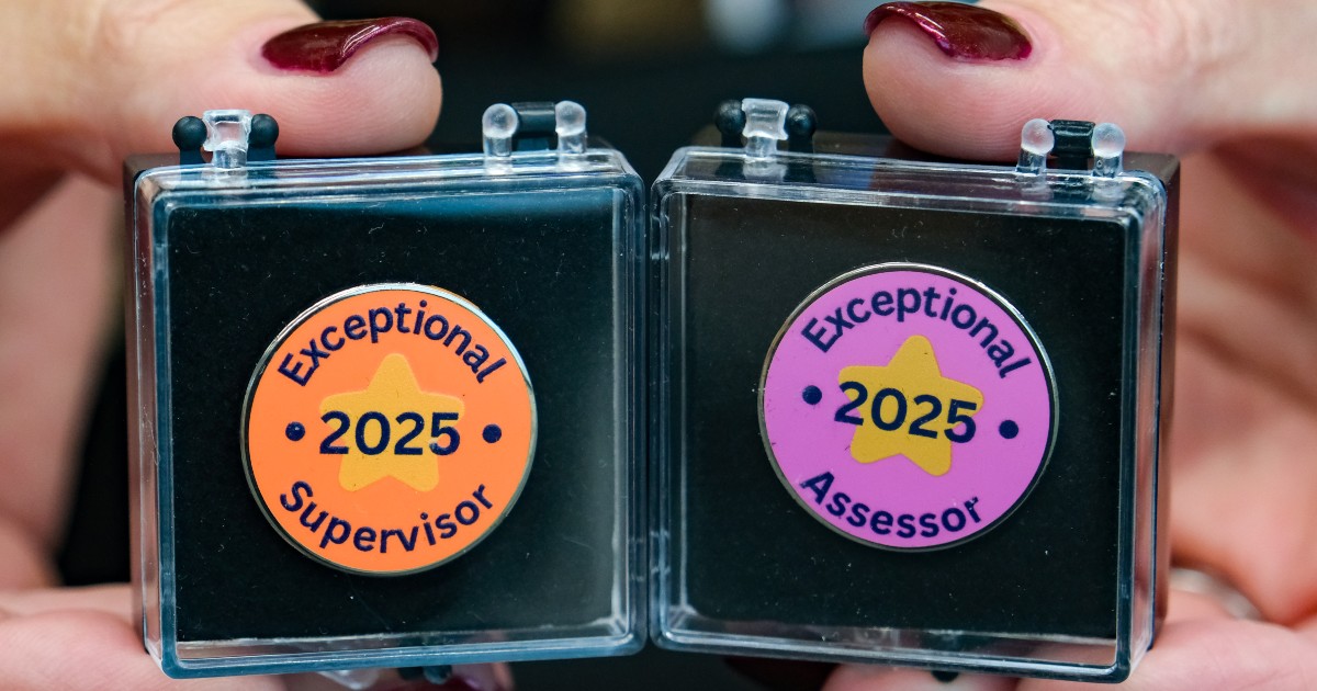 StirUni's tweet image. 👏 Inspirational nurses have been celebrated by #UofStirling students at a special event. Read more: brnw.ch/21wY6PK

@NHSForthValley