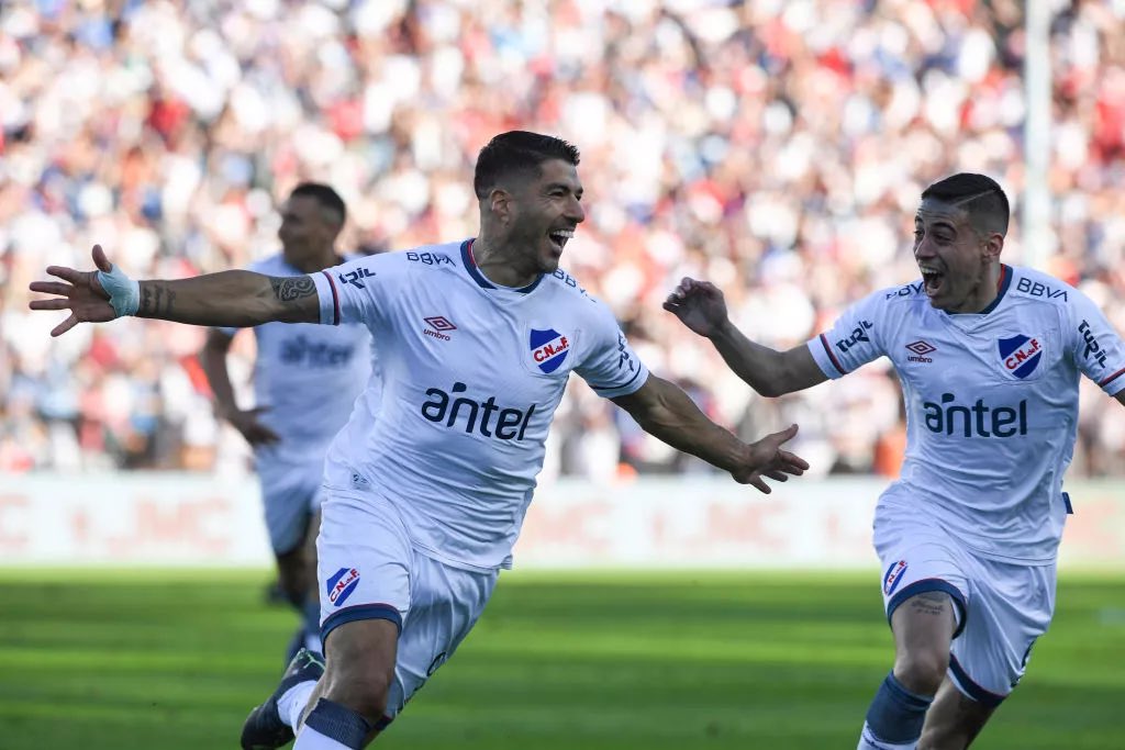 Es una locura, pero pueden volver los tres jajajsjsjsks dale campeóoooon