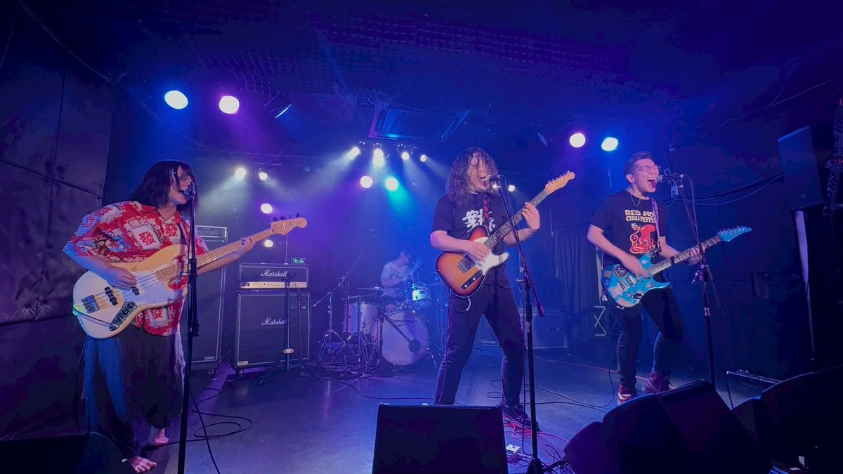 安達プリーズ tweet media