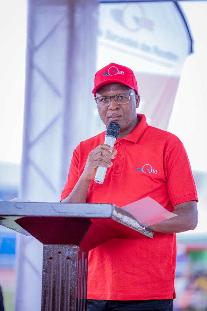 FinancesBdi's tweet image. Sous le haut patronage de Son Excellence le Premier ministre, Nestor Ntahontuye, représentant Son Excellence le Président de la République, la Journée du Contribuable 2025 a été célébrée ce 5 décembre à @Gitega  autour du thème : « Twijukire ubuhinga bwa none mu rudandazwa