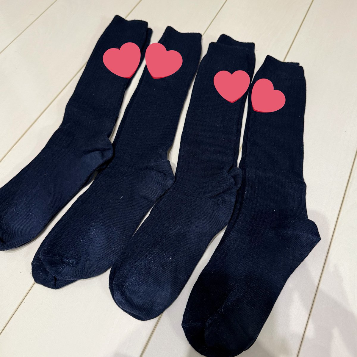 dynyanpu's tweet photo. 靴下売ります♡(^_  ̫ _^)
🎀1、2枚目 1500円
🎀3枚目 紋章入り 3000円
🎀ストッキング 2000円

メルカリのみ、送料込のお値段です🩶
お求めの方DMまでお願いします🙇🏻‍♀️
  #靴下売ります  #靴下売り子  #ストッキング売ります https://t.co/lhJj0sDCcS