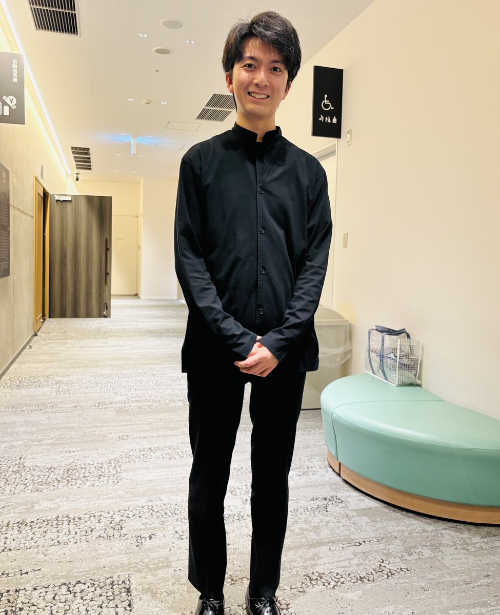 【#山根一仁】#バッハ：無伴奏ヴァイオリンソナタとパルティータ🎻コンサートのはじめに、バッハより少し前に生きたビーバー：パッサカリアをサプライズで弾きました🪽装飾なくとも優美で深淵なバッハの世界。1/10磯子 杉田劇場、2/14 新綱島駅直結ミズキーホールと続きます。