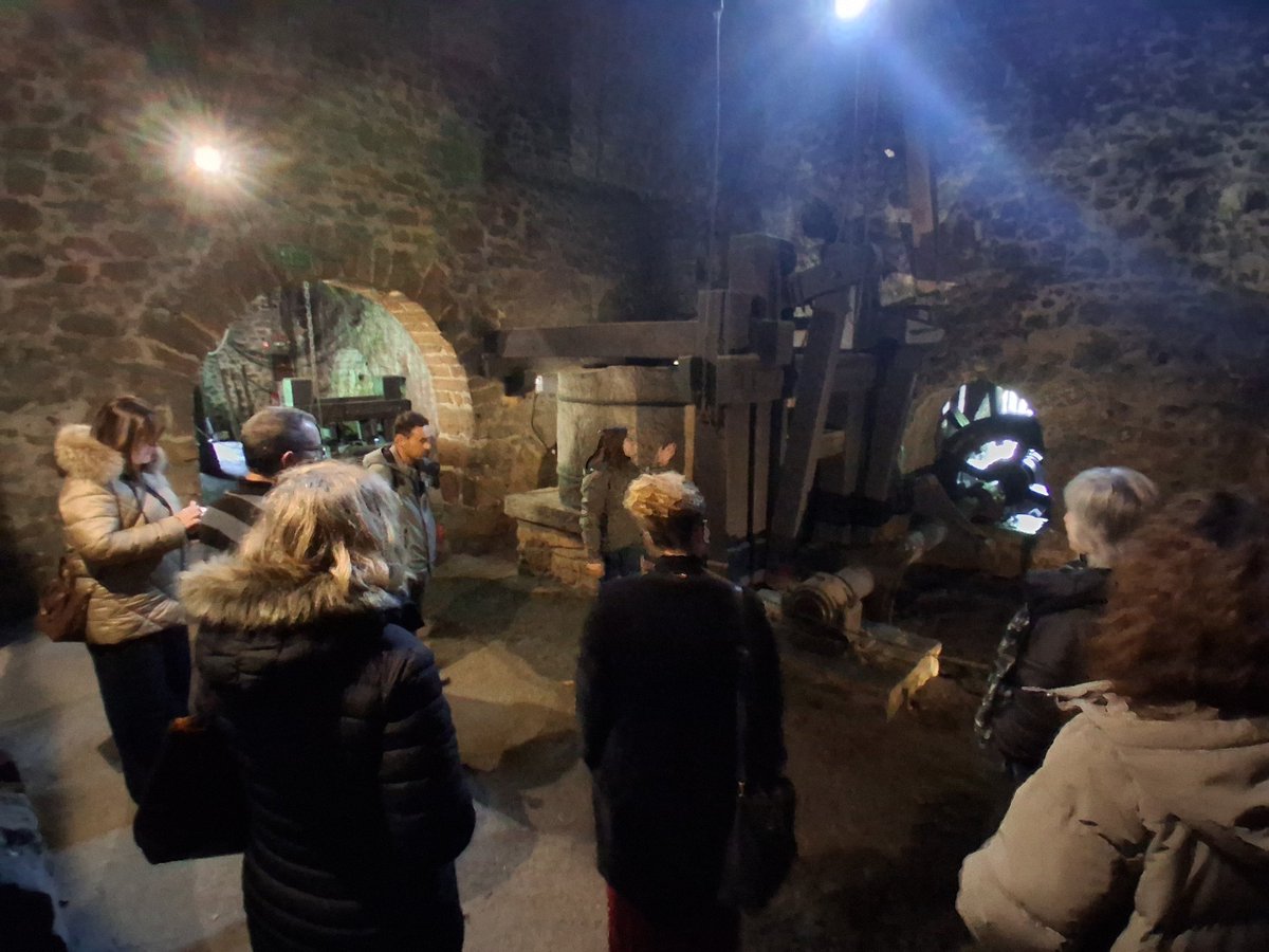 meneko_fed's tweet photo. ✅️Bilera ondoren, Podaleko burdinolaren proiektua ezagutu dugu, 1965era arte jardunean egon zen monumentu-multzoa.

✅️Tras la reunión, conocemos el proyecto de la Ferrería de Podal,  conjunto monumental que estuvo activo hasta 1965.

#meneko #landagarapena #desarrollorural https://t.co/eBEQouuUJC