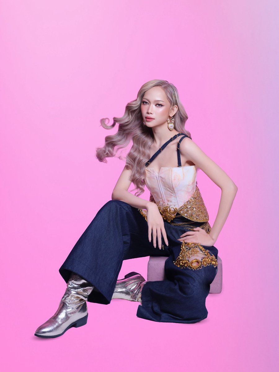 #BINI : #BINIFIED Photo Series [ Gwen ] 

Check out more photos here!
📸 facebook.com/share/1EgYuVdA…?

#BINI #BINIfiedPHArena <a href="/bini_gwen/">GWEN APULI</a>