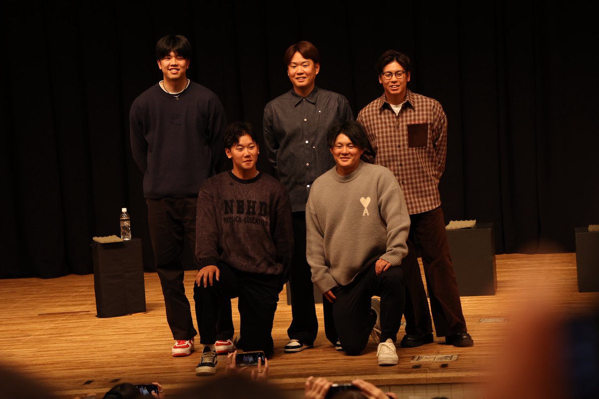 df8045's tweet photo. 西勇輝とゆかいな仲間たち➰👦🏻
楽しかった♩
 #森下タクシー https://t.co/lDnKosgVpZ