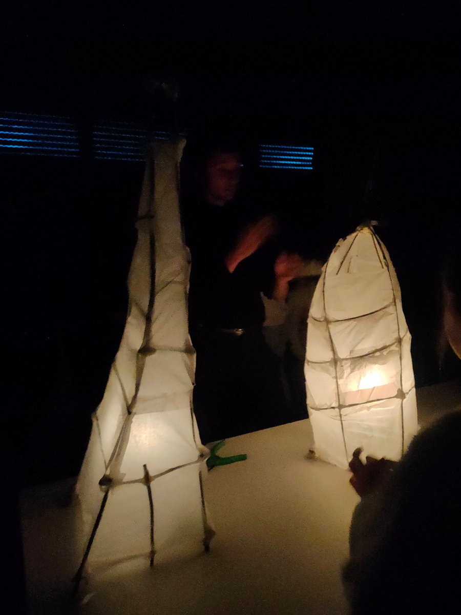 CollegeJValette's tweet photo. Ce soir à 18h à l'abbaye de Noirlac, parade des lanternes réalisées par les élèves de 6è du @CollegeJValette  avec la compagnie des rémouleurs. Cela promet d'être magnifique!
#PEAC #culture #art https://t.co/jhK0q4DiUR