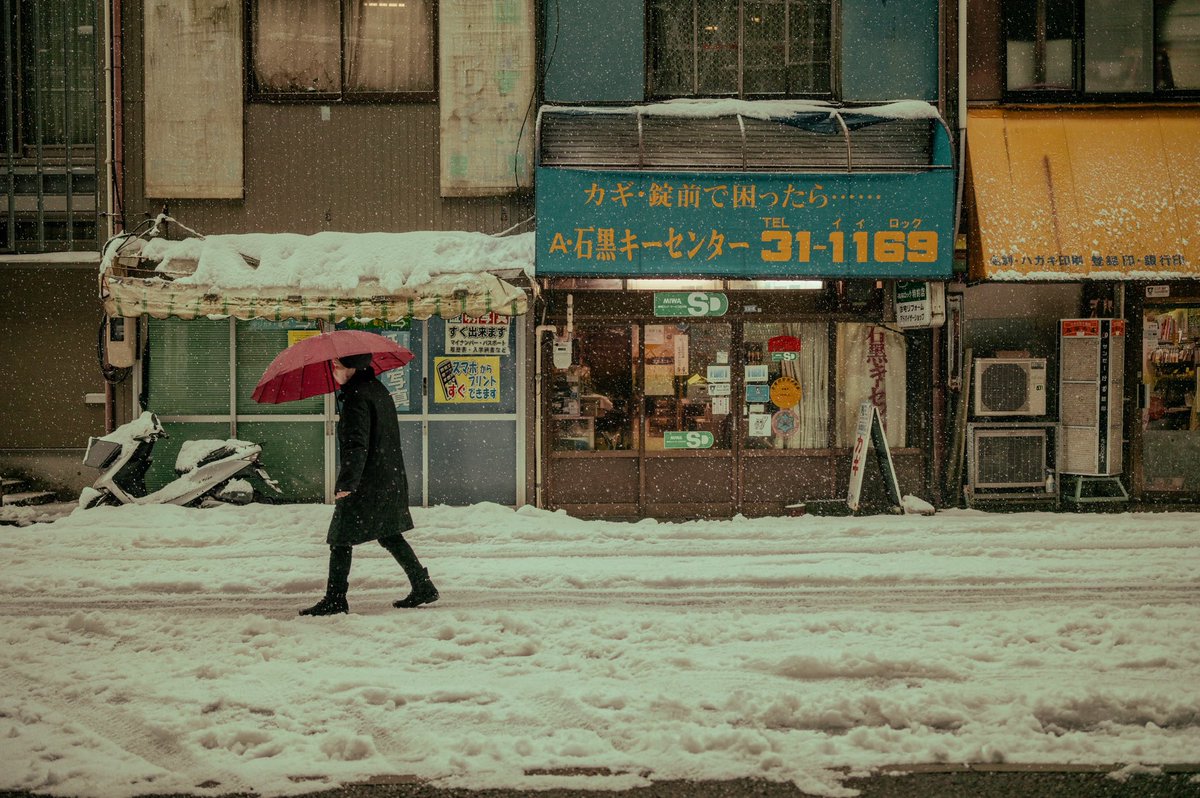 cram_box's tweet image. The reason I love cities where it snows in Japan.