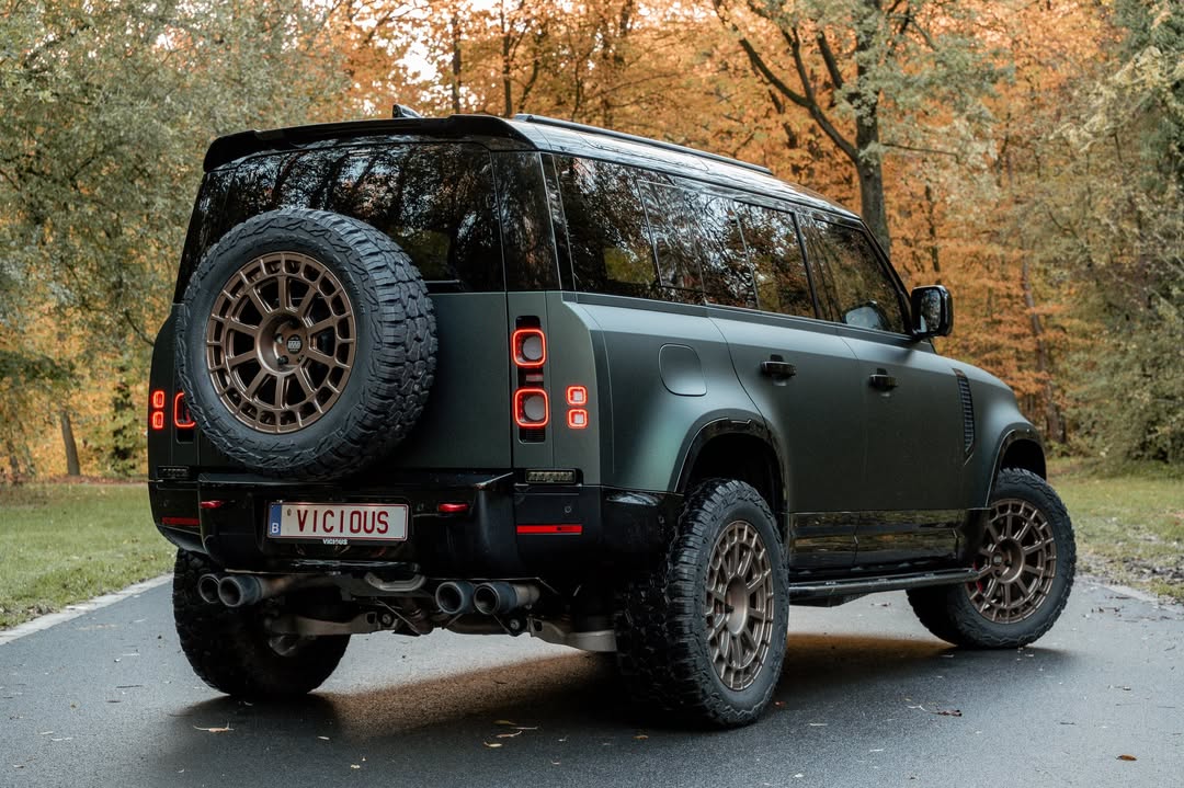 BRAIDwheels's tweet image. The Forged Storm in bronze, designed for the Land Rover Defender, combines durability and premium style.
✅ Size: 9"x20"
✅ Offset: ET20
✅ Color: Bronze
🔥 Give your Defender a bold and unique look.
#BRAIDWheels #ForgedStorm #offroadwheels #thewheeltailors