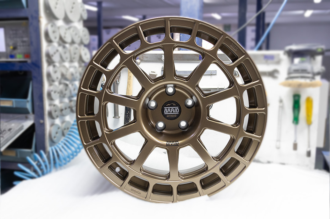 BRAIDwheels's tweet image. The Forged Storm in bronze, designed for the Land Rover Defender, combines durability and premium style.
✅ Size: 9"x20"
✅ Offset: ET20
✅ Color: Bronze
🔥 Give your Defender a bold and unique look.
#BRAIDWheels #ForgedStorm #offroadwheels #thewheeltailors